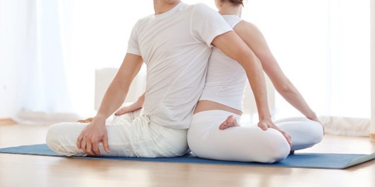 Partner Yoga Class for Date Night